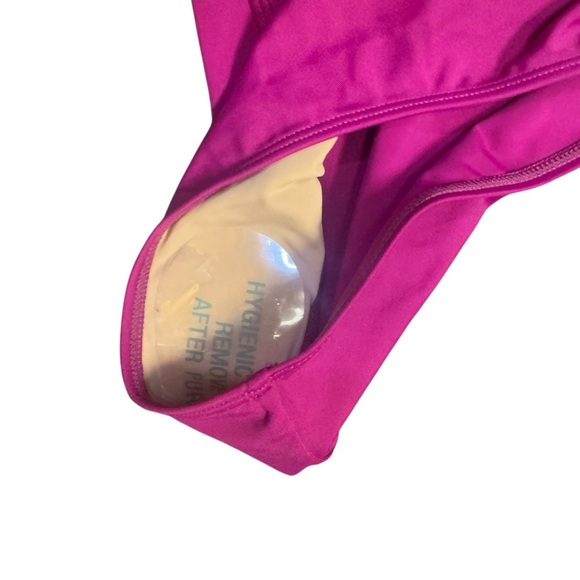 Summersalt High Leg Mid Rise Bikini Bottom Fuchsia - Picture 3 of 4